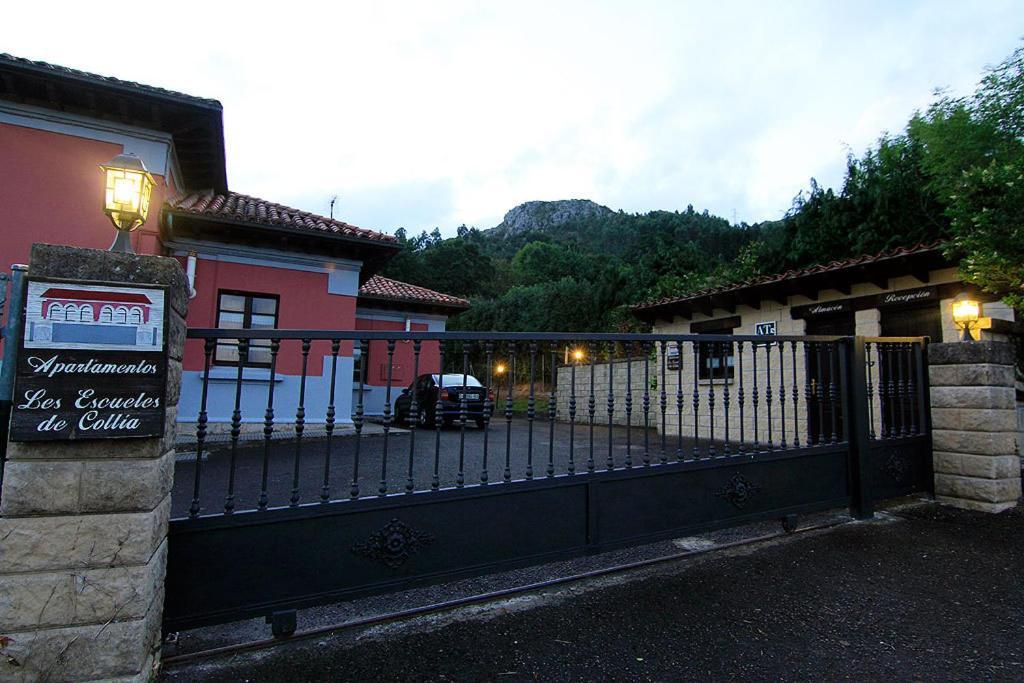 Apartamentos Rurales "Les Escueles De Collia" Exterior photo